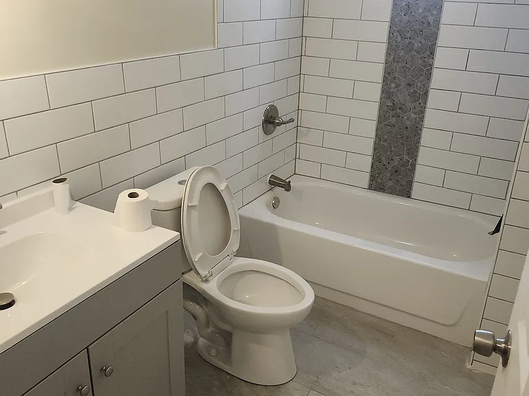 1230 Wagner Ave #2 — Photo 13