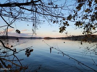 Half Moon Cir, Spring City, TN 37381