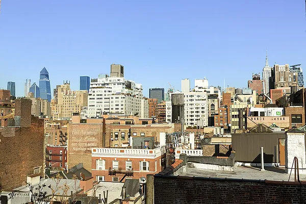 Sold by Corcoran | media 19