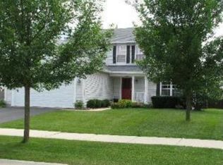2793 Yosemite Dr, Aurora, IL 60503