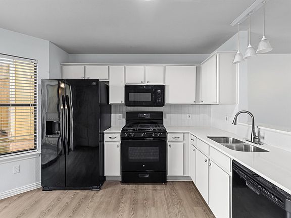 4th image of 11901 Swearingen Dr APT 110