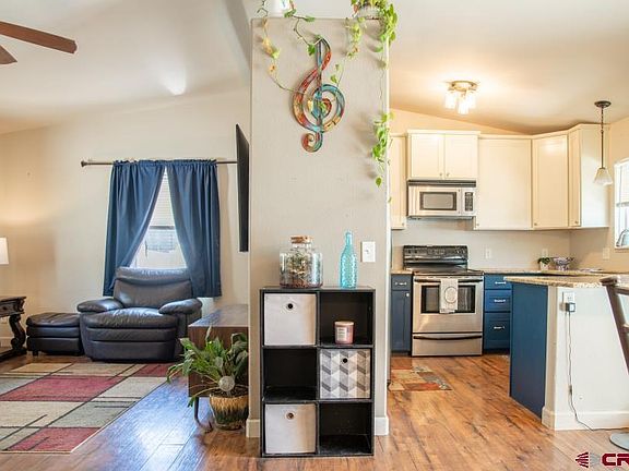 5th image of 251 Evergreen Court