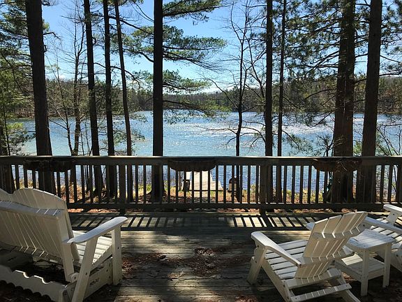 Life is easier on the lake