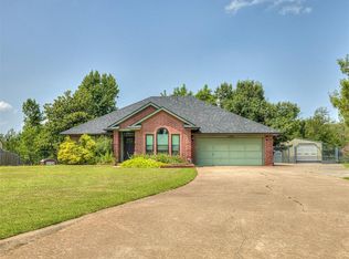 1300 E Persimmon Ln, Mustang, OK 73064