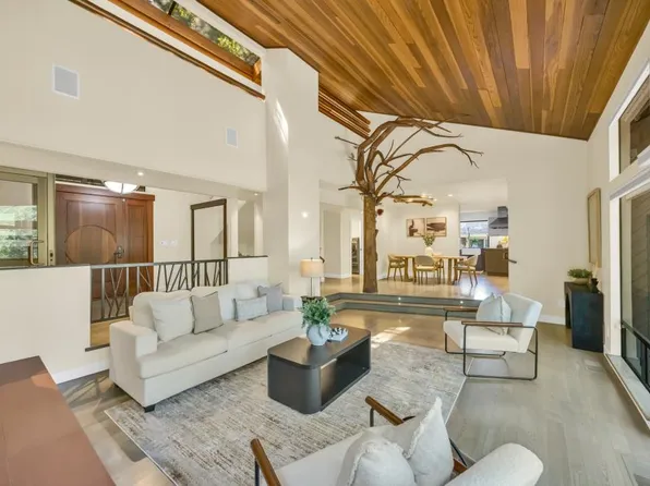 5208 Smokewood Ct, Fair Oaks, CA 95628