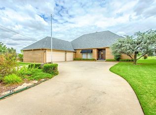 4441 Tamarisk Dr, Oklahoma City, OK 73120
