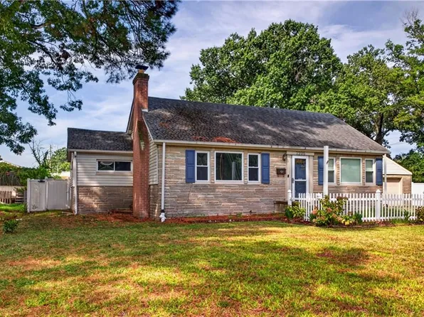 7205 Madison Ave, Newport News, VA 23605