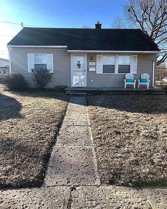 1st image of 915 Keough Dr
