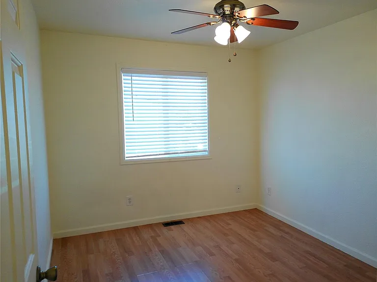 6944 Palmer Park Blvd — Photo 27