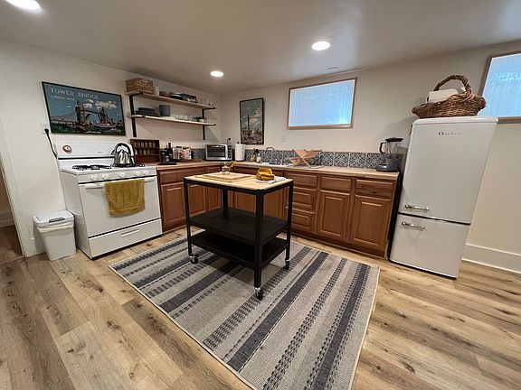 Kitchen and dinning room
