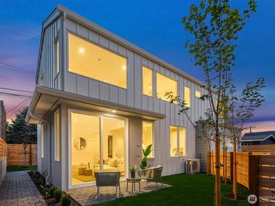 2651 41st Avenue SW, Seattle, WA, 98116