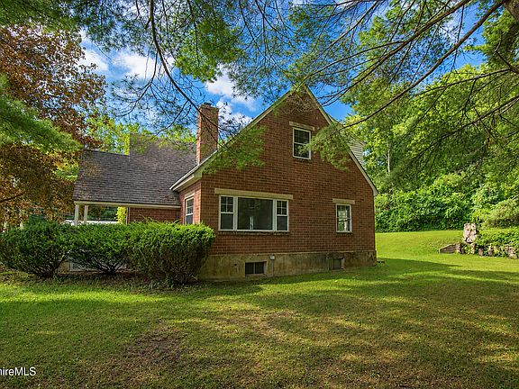 4th image of 20 Prospect St
