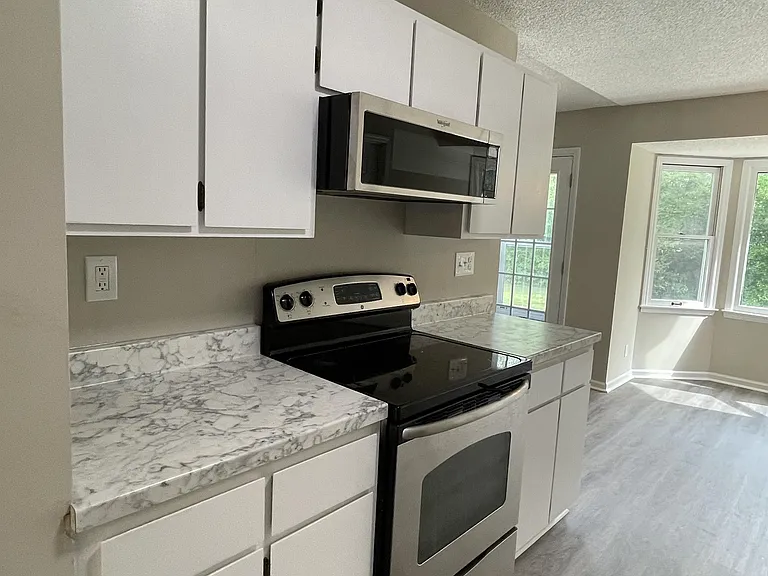 120 Springfield Ln — Photo 19