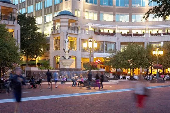 Harrison at Reston Town Center — Photo 44