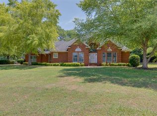100 Beaver Run Ln, Williamston, SC 29697