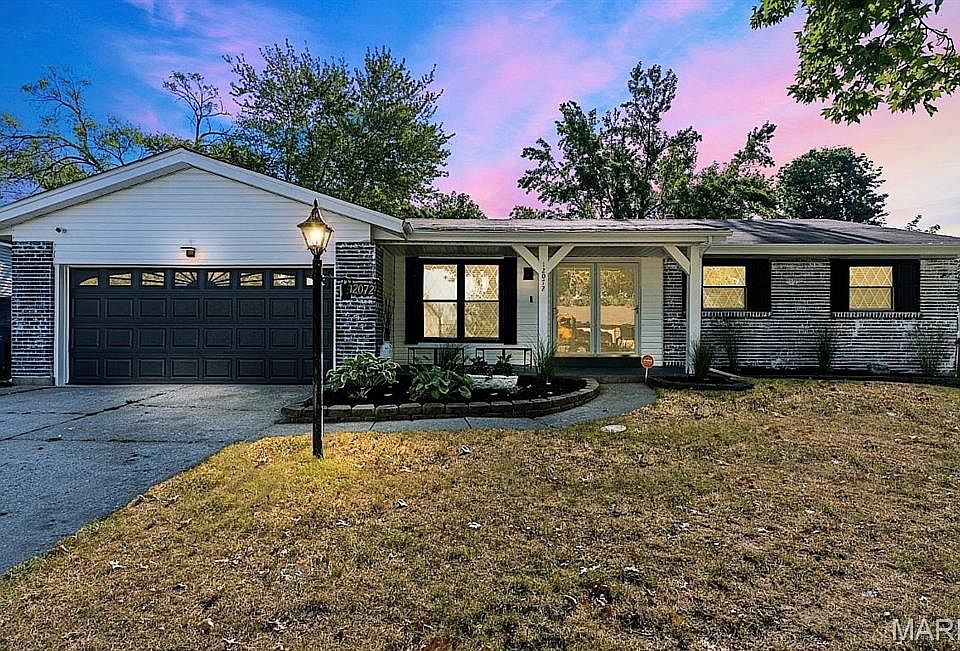 1st image of 12072 Rosemist Dr