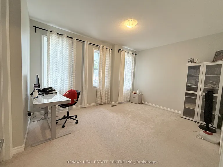 300 Ridge Rd — Photo 16