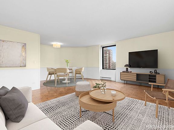 2nd image of 1619 3rd Ave APT 22K