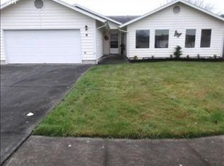9 Swallow Ct, Longview, WA 98632