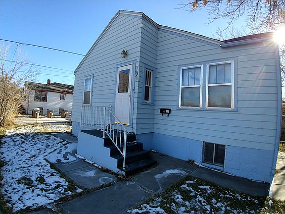 2nd image of 708 Russell St