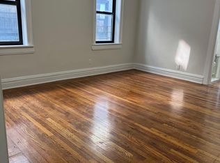 4215 34th Ave APT 4J, Long Island City, NY 11101