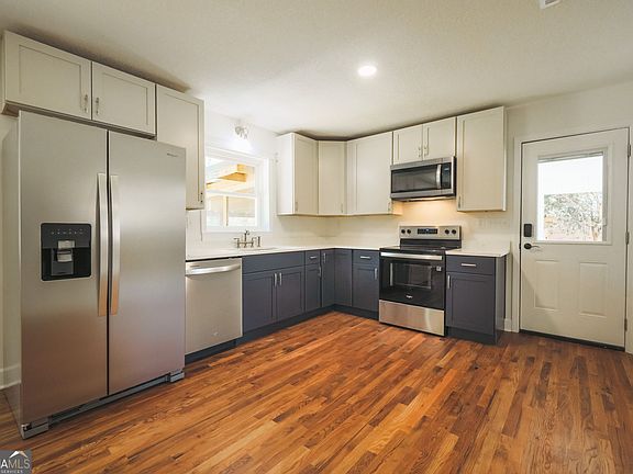 5th image of 106 Pinehurst Dr