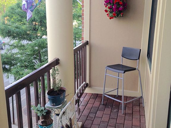 Parade Balcony