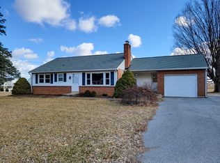 105 Eastbrook Rd, Ronks, PA 17572