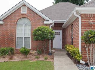 4749 Red Leaf Cir, Birmingham, AL 35226