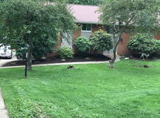 117 E Highland Dr, Mcmurray, PA 15317