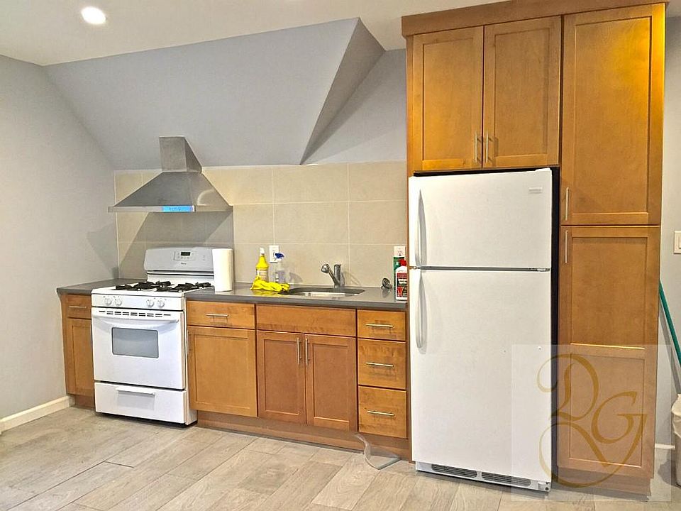 1st image of 8814 Bay 16th St #2