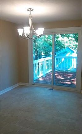 5th image of 6530 Pebblespring Dr