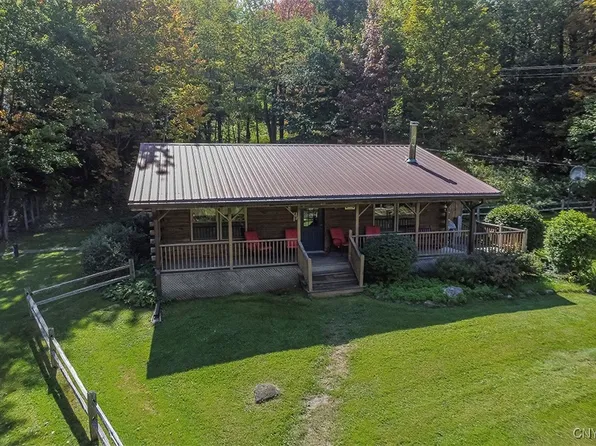 4334 Stone Bridge Rd, Morrisville, NY 13408