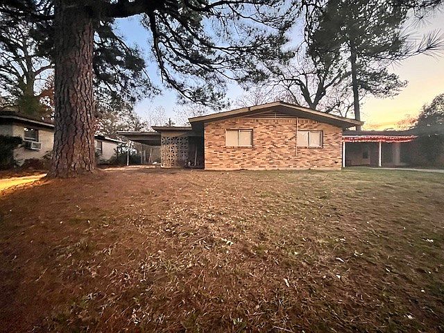1st image of 702 Bringhurst Dr