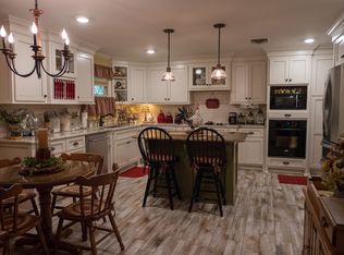 2399 Oak Park Dr, Tupelo, MS 38801