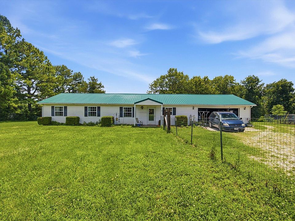 1st image of 21 Westwind Road