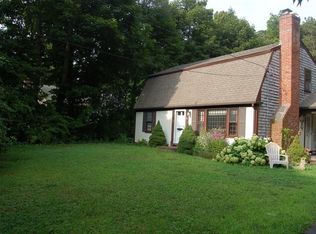 136 Pinkham Rd, East Sandwich, MA 02537