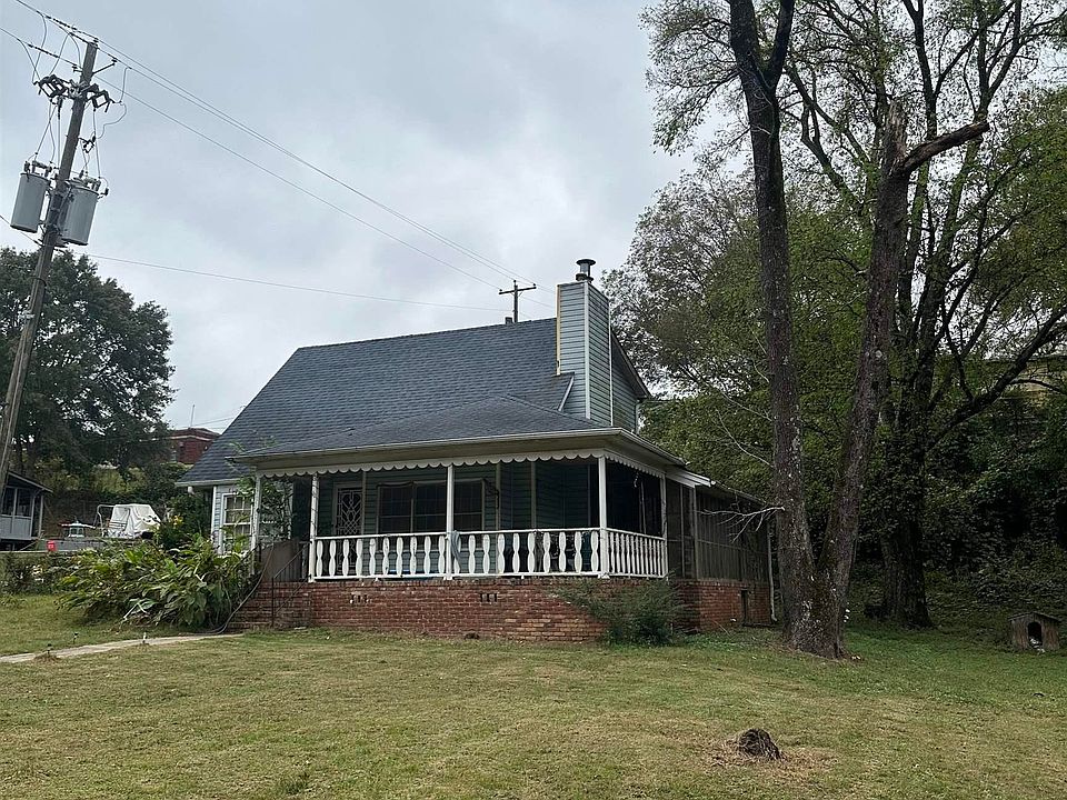 2nd image of 1012 Birmingham St