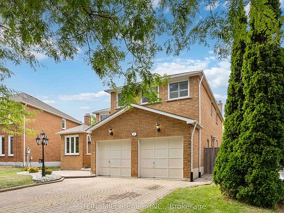 3rd image of 24 Soho Cres