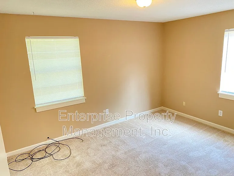 1982 Goldbrier Ln — Photo 20