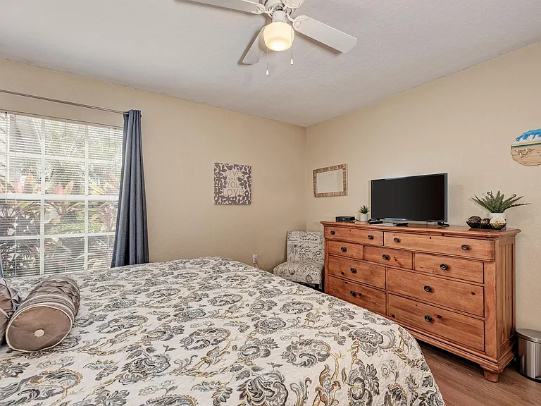 8905 Manor Loop #105 — Photo 8