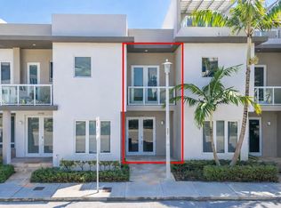 10502 NW 66th St, Doral, FL 33178