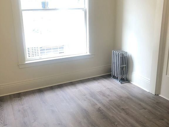 4th image of 995 Pine St APT 302