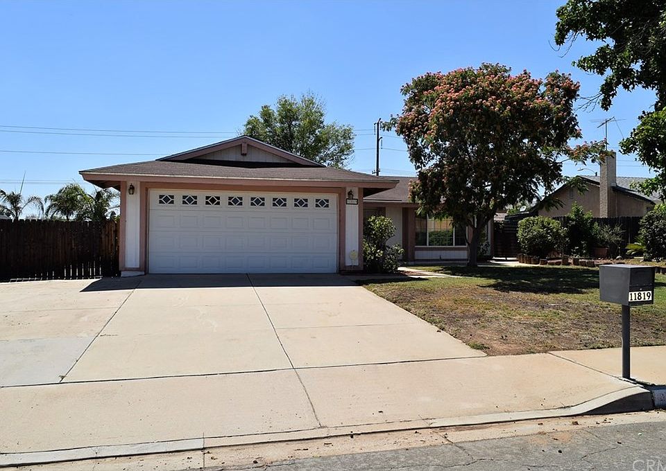 1st image of 11819 Lancewood Dr