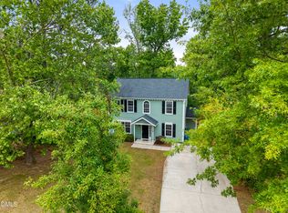 16 Meadowcrest Dr, Durham, NC 27703