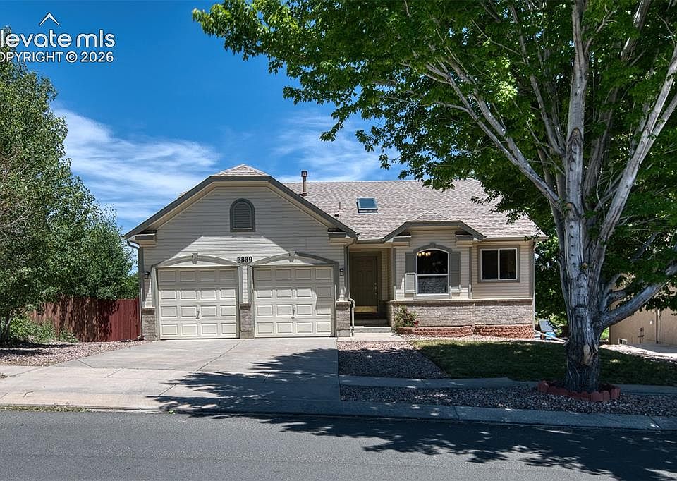 1st image of 3839 Range Dr