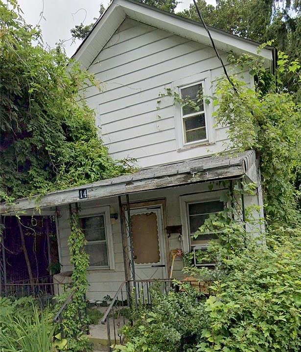 2nd image of 14 Elm St