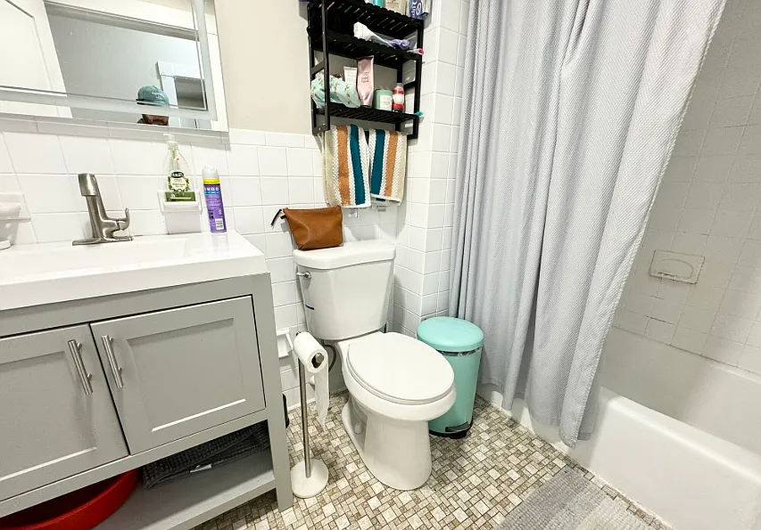3 bed, 9999 sqft, $3,000 — Photo 3