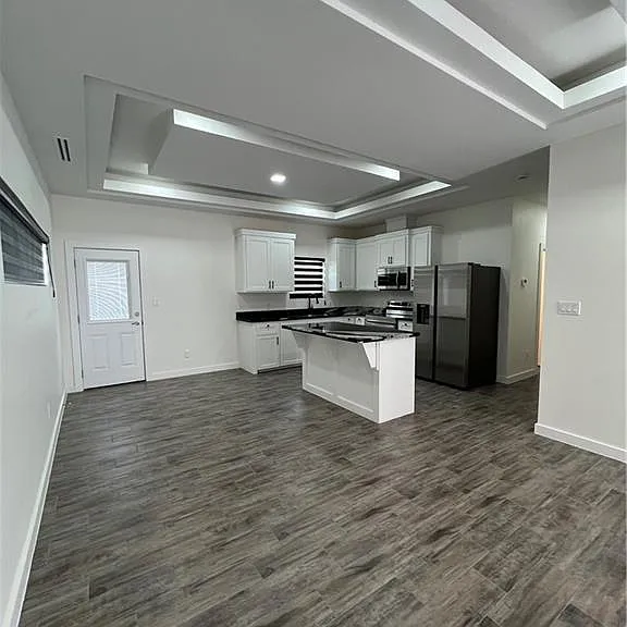 1417 Hibiscus Ave #1 — Photo 2