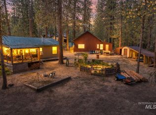 10 Cricket Rd, Garden Valley, ID 83622